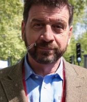 Nick Knowles