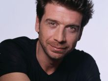 Nick Knowles