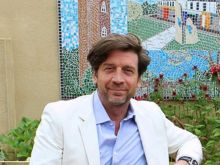 Nick Knowles