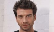 Nick Knowles