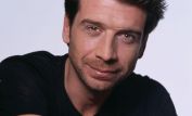 Nick Knowles