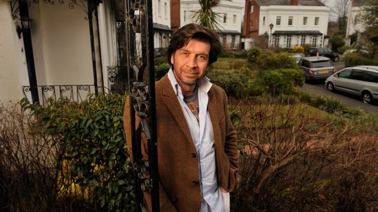 Nick Knowles