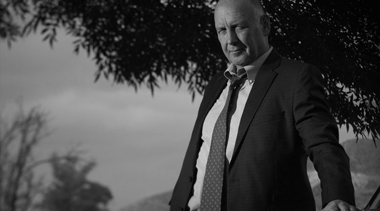 Nick Searcy