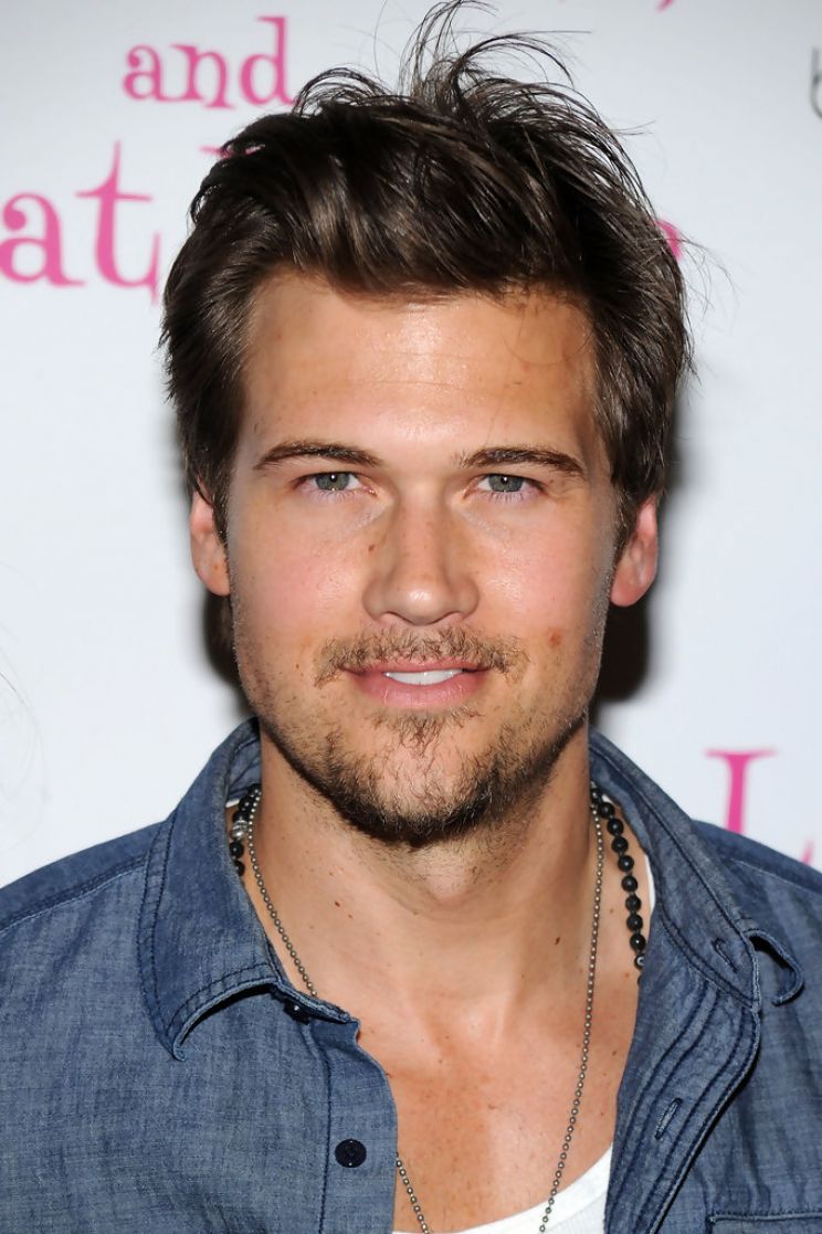 Pictures of Nick Zano