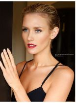 Nicky Whelan