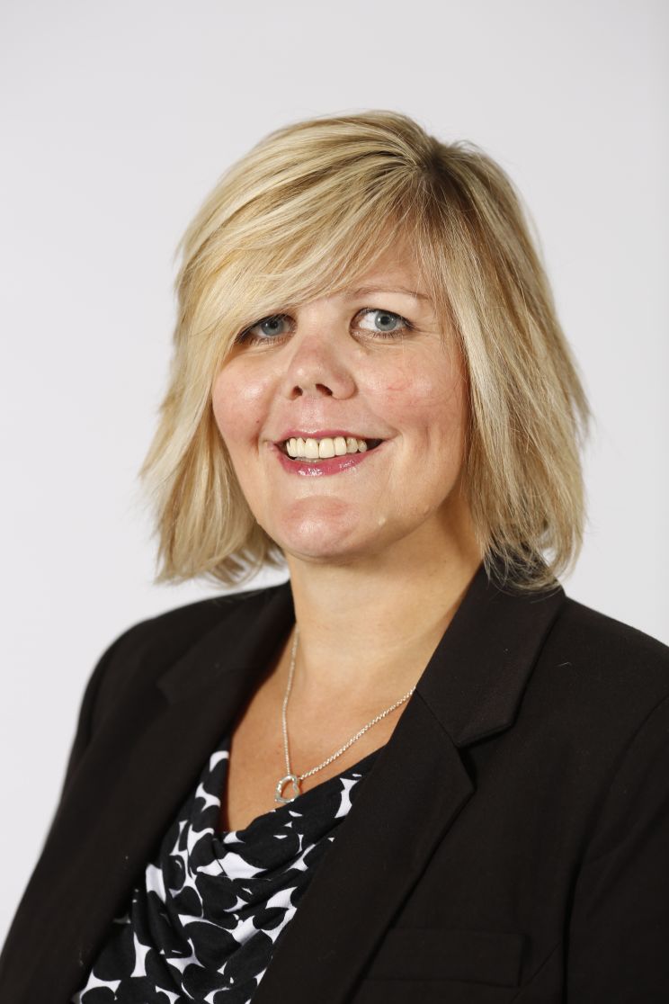 Nicola Graham