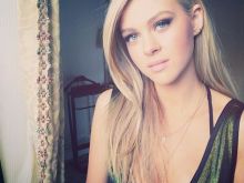 Nicola Peltz