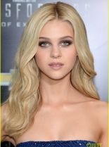Nicola Peltz