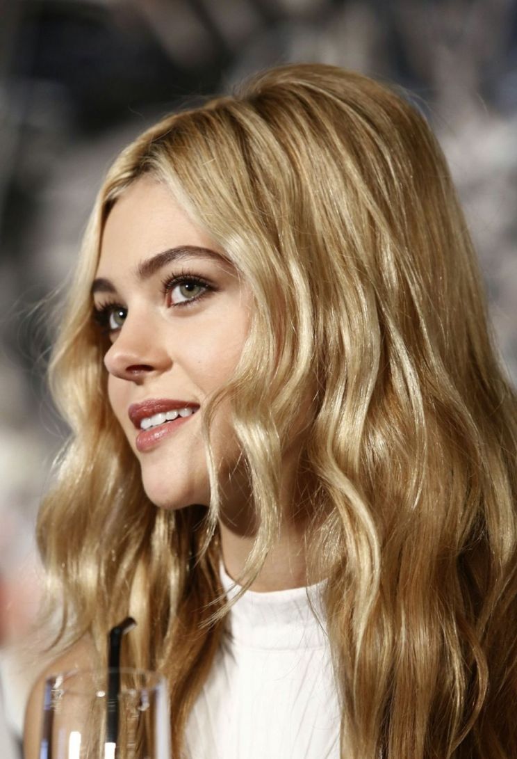 Nicola Peltz