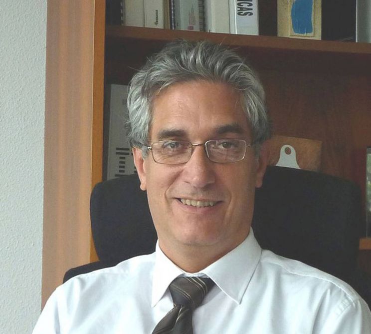 Nicolás López
