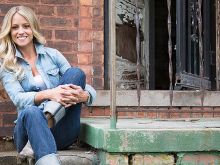 Nicole Curtis