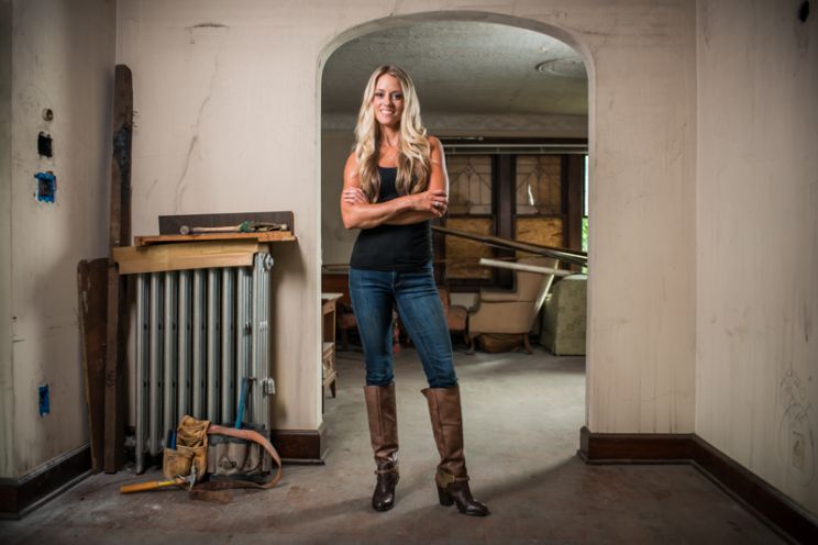 Nicole Curtis