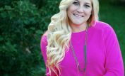 Nicole Davis