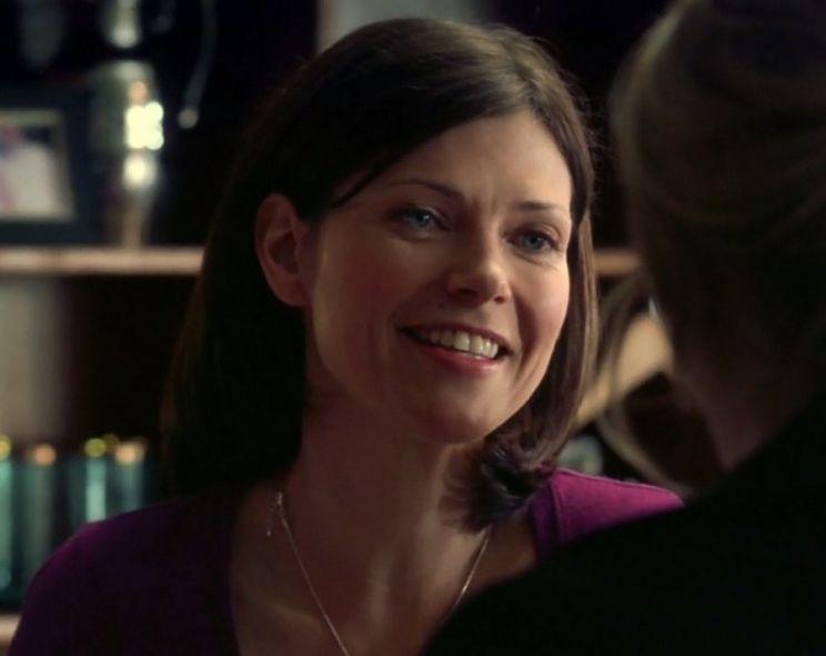 Nicole de Boer
