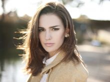 Nicole Domecus photo