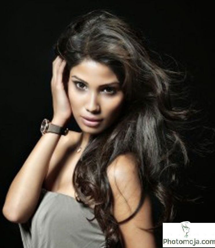 Nicole Faria