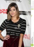 Nicole Gale Anderson