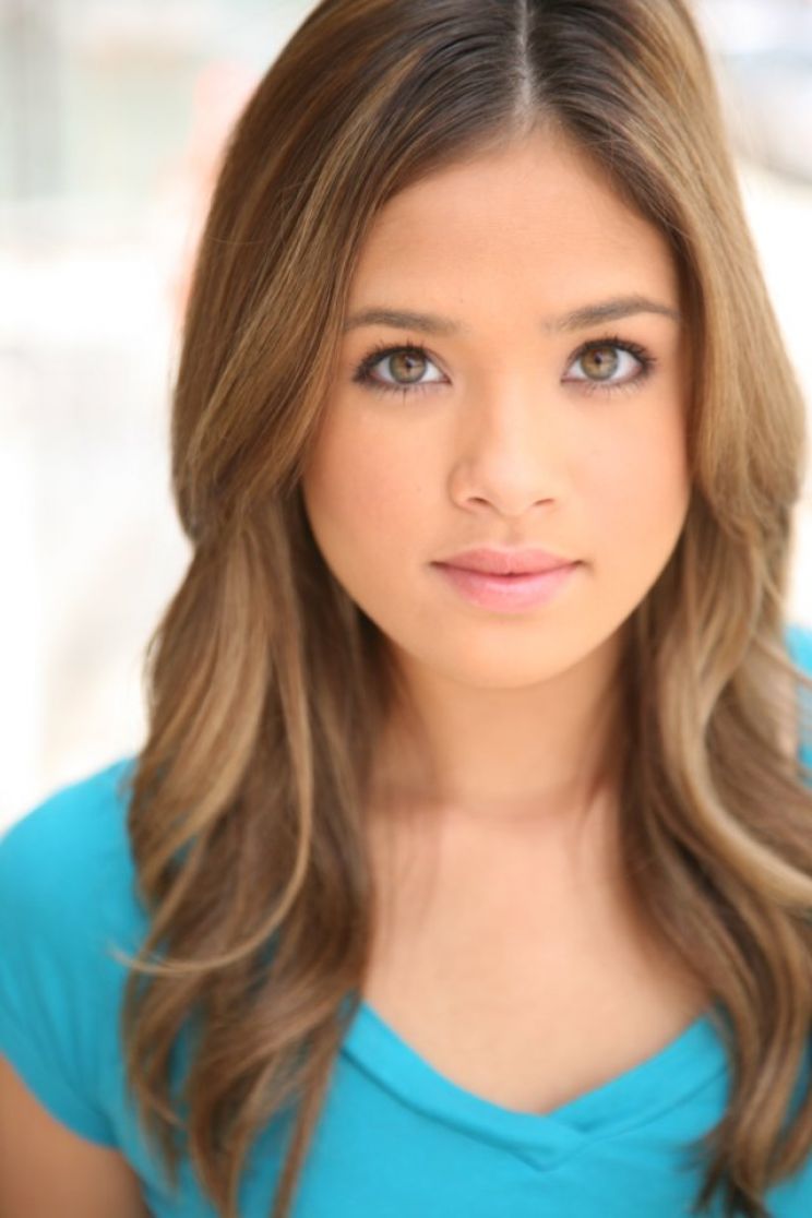 Nicole Gale Anderson