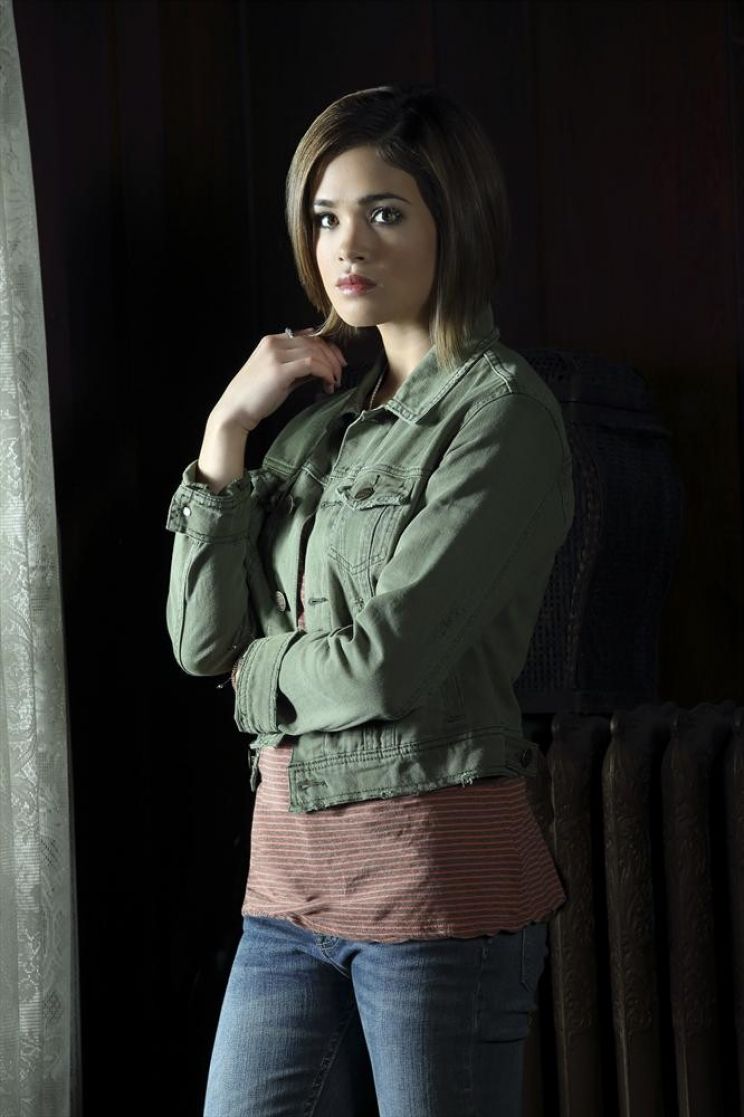 Nicole Gale Anderson