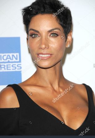 Nicole Mitchell Murphy's Biography - Wall Of Celebrities