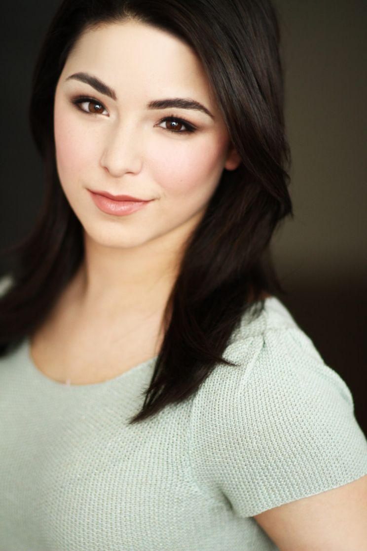 Nicole Muñoz