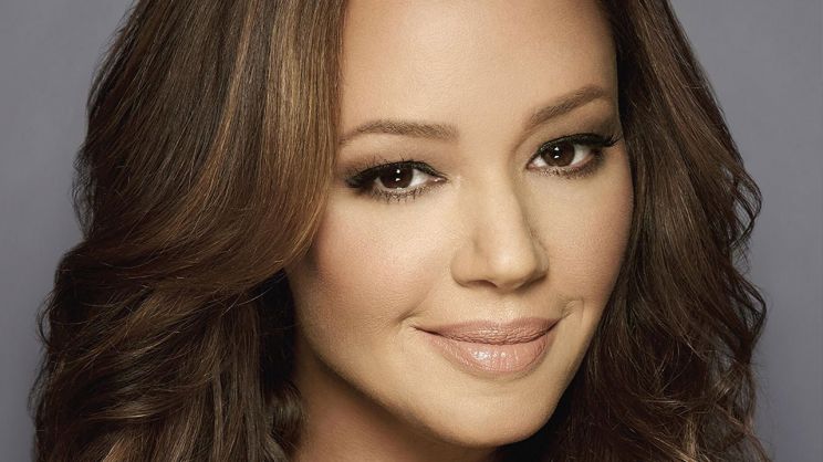 Nicole Remini