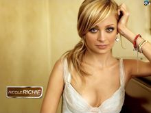 Nicole Richie