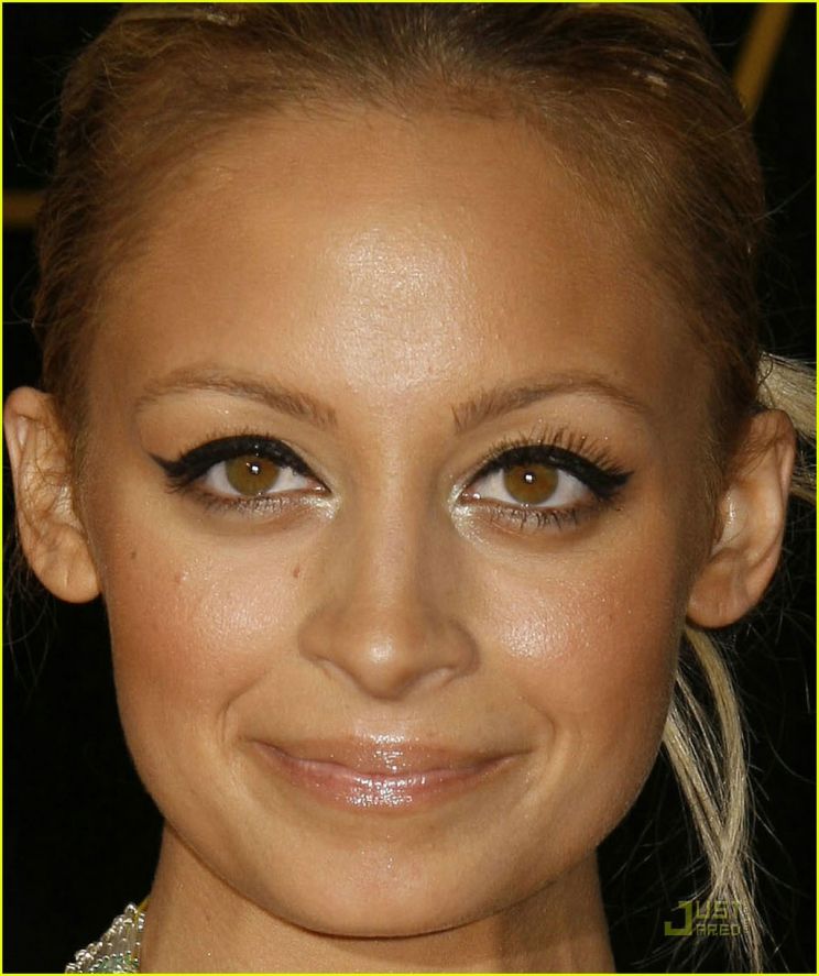 Nicole Richie