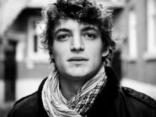 Niels Schneider