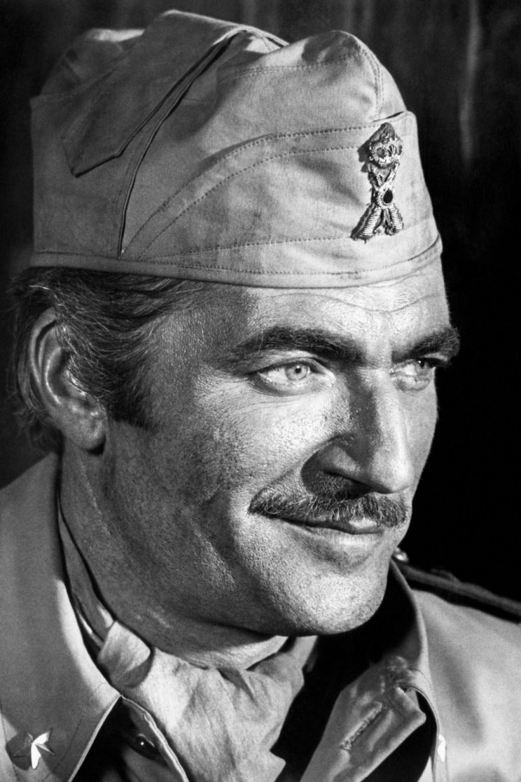 Nigel Davenport