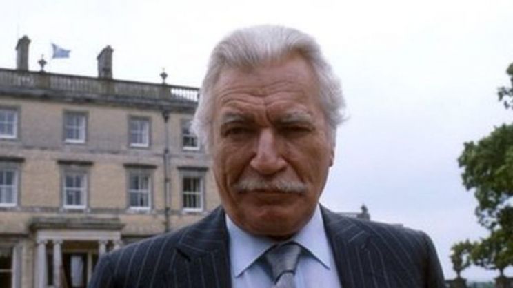 Nigel Davenport