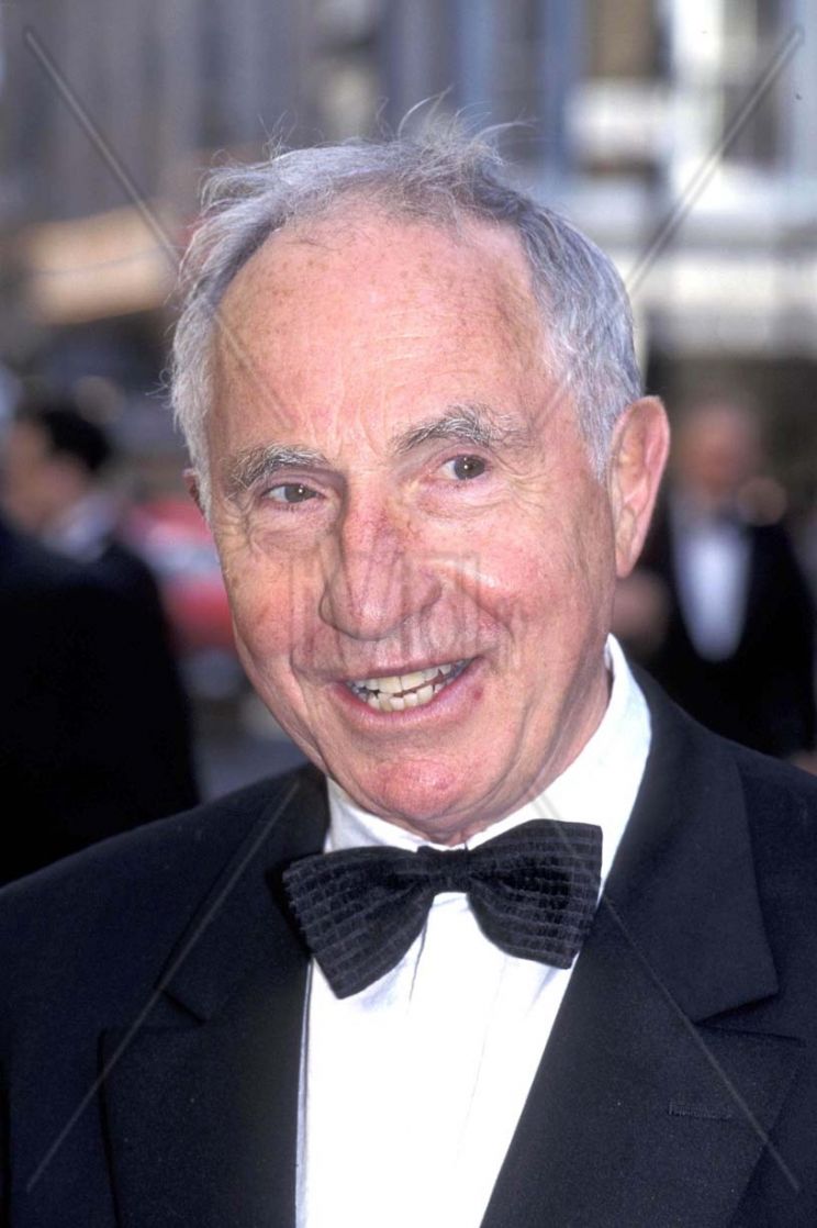 Nigel Hawthorne