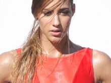 Nikki BreAnne Wells photo