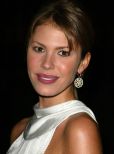 Nikki Cox