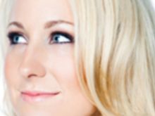 Nikki Glaser photo