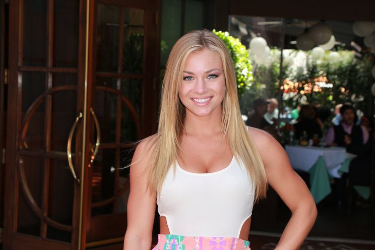 Nikki Leigh