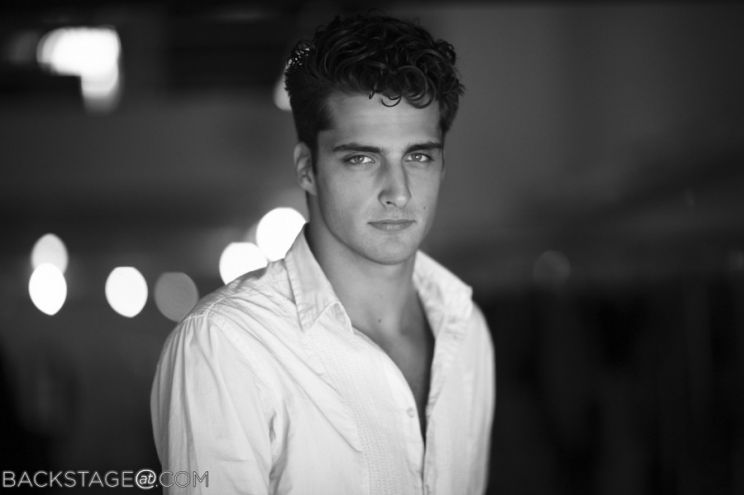 Nils Lawton