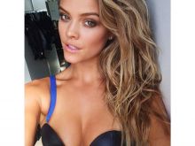 Nina Agdal photo