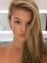 Nina Agdal photo