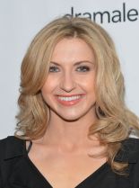 Nina Arianda