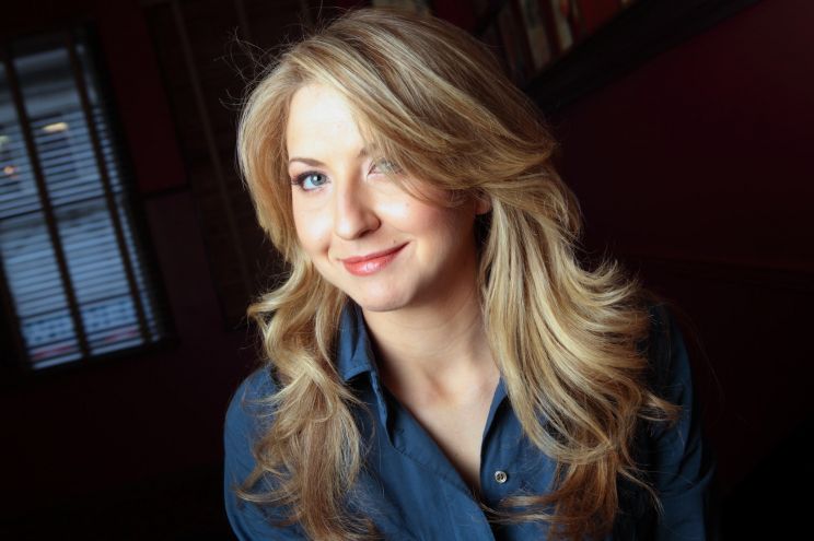 Nina Arianda