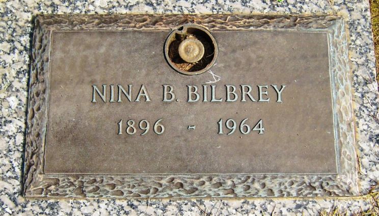 Nina Bell