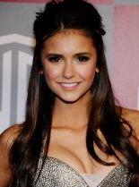 Nina Dobrev