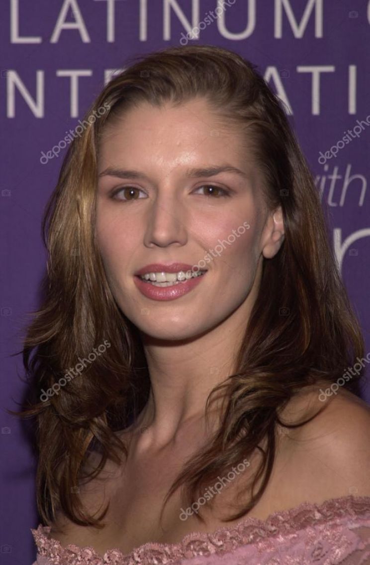 Nina Kaczorowski