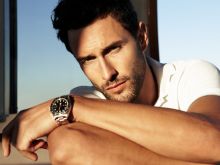 Noah Mills