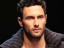 Noah Mills