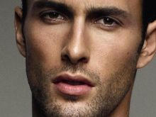 Noah Mills