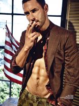 Noah Mills