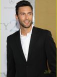 Noah Mills