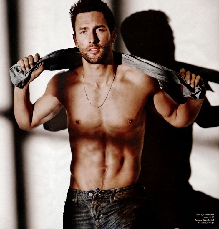 Noah Mills